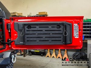 Jeep Wrangler JL Folding Trail Table Jeep Wrangler JL Folding Trail Table